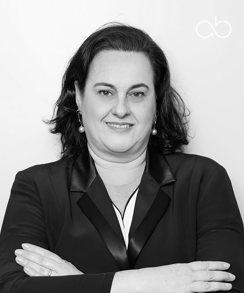 Andréa Zanoni de Oliveira Peña